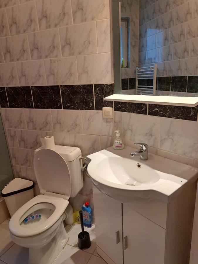 בריסל Sleepover City Center מראה חיצוני תמונה